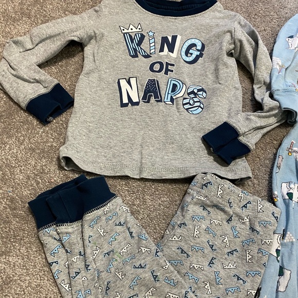 2 boys pj’s - Picture 2 of 5